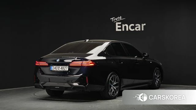 BMW 5 Series (G60) id 3870074 из Кореи 12