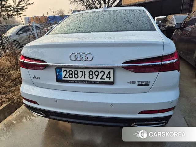 Audi A6 (C8) 2021 Белый из Кореи, фото 2