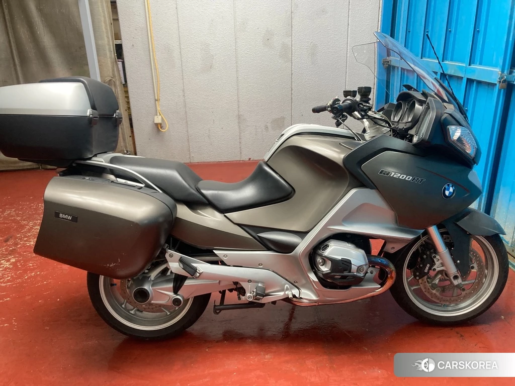 Проданный BMW R1200RT 2011 из Японии