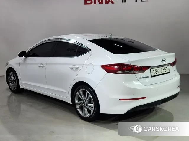 Hyundai Avante AD id 3425539 из Кореи 9