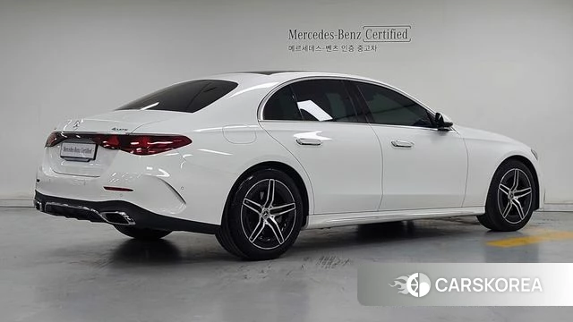 Mercedes-Benz E-Class W214 id 4584513 из Кореи 12