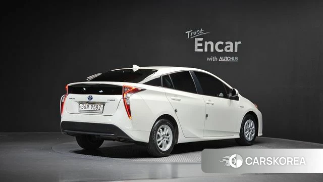 Toyota Prius 4th Generation id 3912042 из Кореи 12