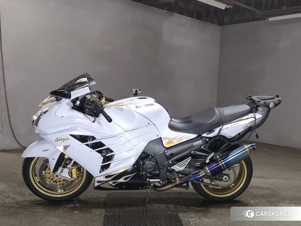 Проданный Kawasaki ZX-14R NINJA 2014 из Японии