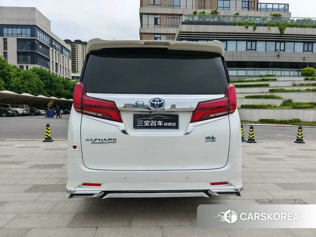 Toyota Elfa 2021 Белый из Китая, фото 4