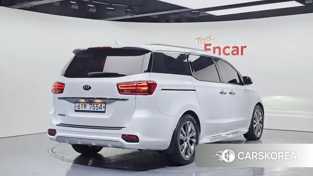 Kia The New Carnival id 3485119 из Кореи 12