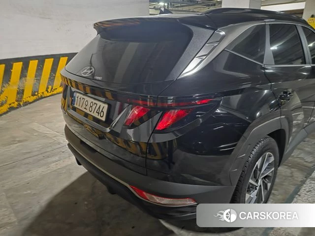 Hyundai Tucson Hybrid (NX4) 2021 Черный из Кореи, фото 2