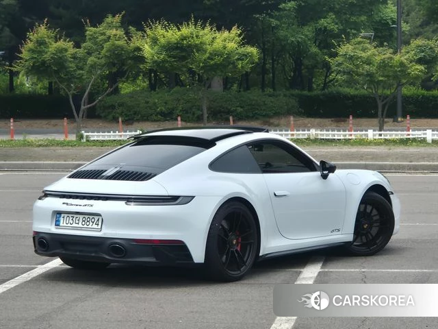 Porsche 911(992) id 4343876 из Кореи 10