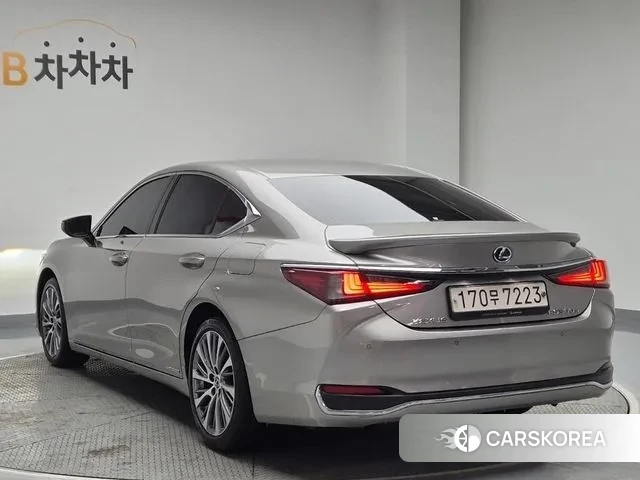 Lexus ES300h 7th generation id 3646609 из Кореи 11