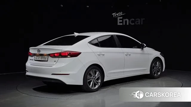 Hyundai Avante AD id 3034300 из Кореи 12