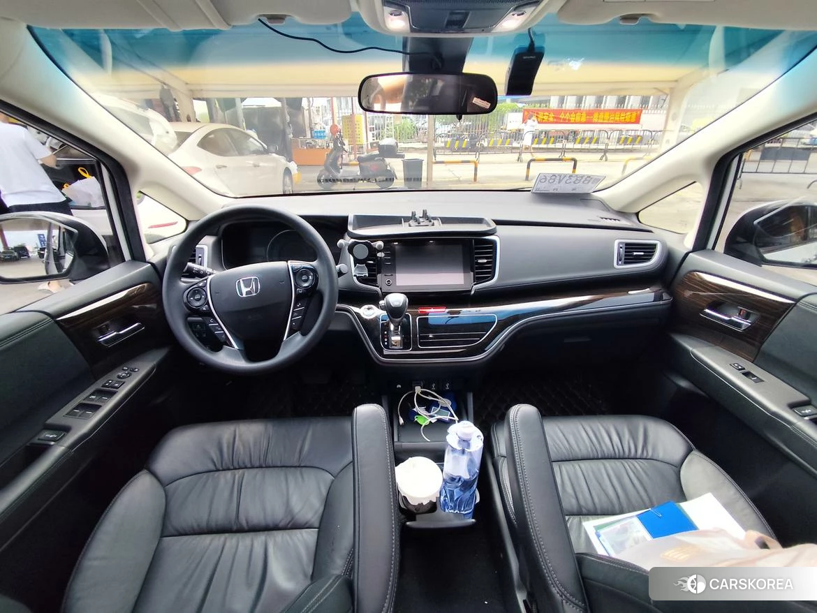 Honda Odyssey 2020 Белый из Китая, фото 2