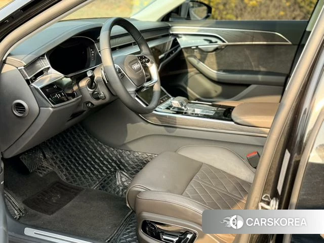 Audi A8 2022 Черный из Китая, фото 4