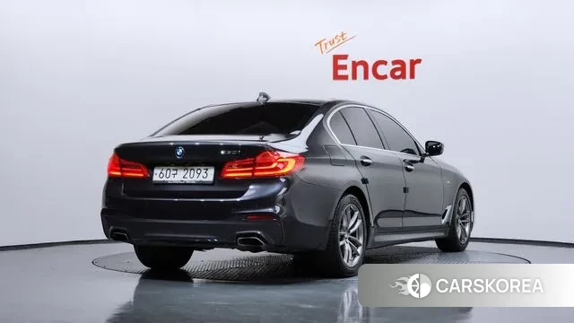 BMW 5 Series (G30) id 3369014 из Кореи 12