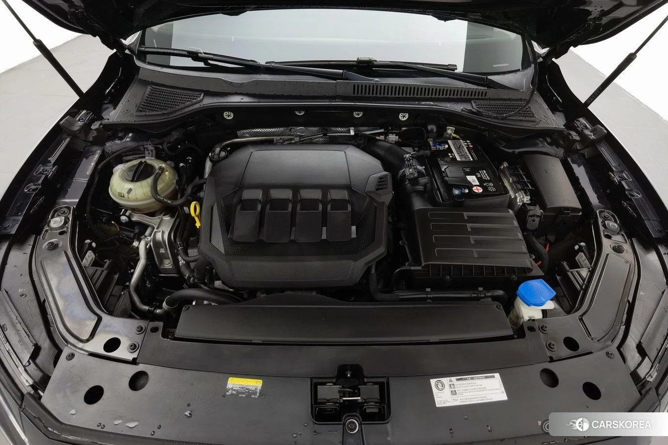 Volkswagen Passat id 4510854 из Китая 12