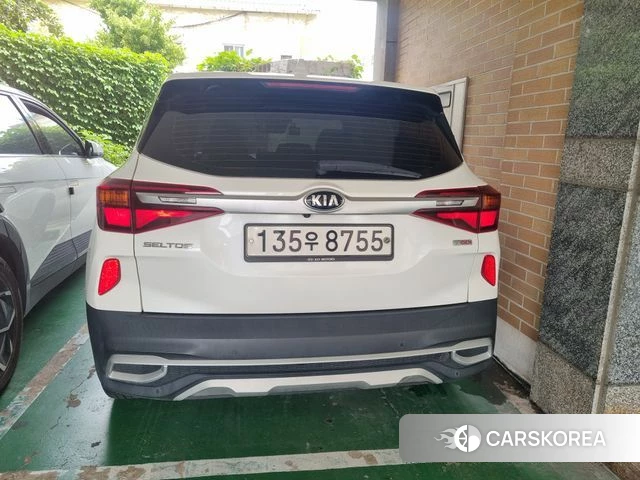 Kia Seltos 2020 Белый из Кореи, фото 2