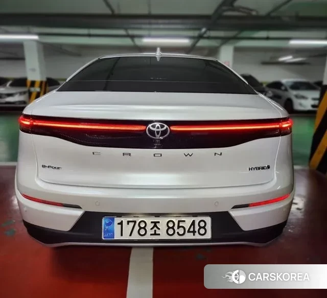 Toyota Crown Crossover 2023 Белый из Кореи, фото 3