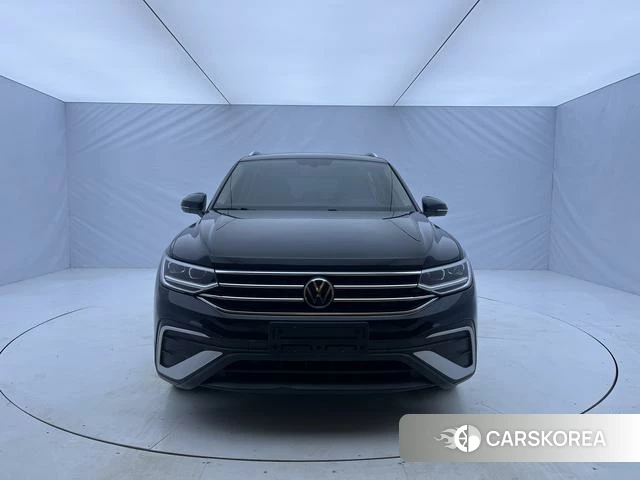 Volkswagen Tiguan L id 4301519 из Китая 12
