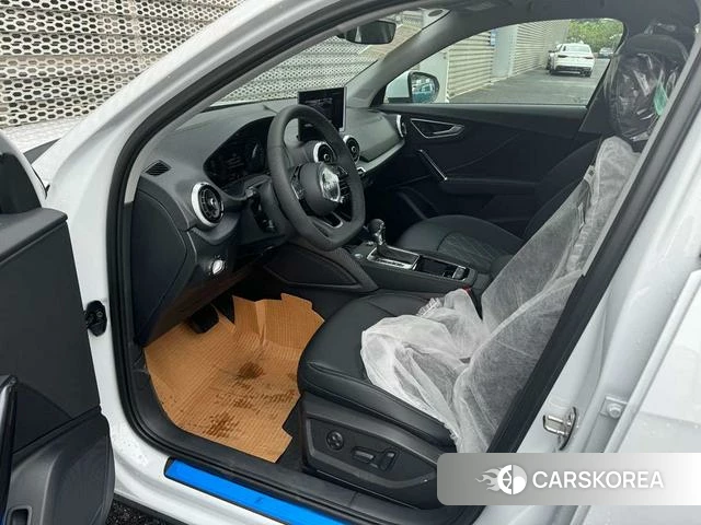 Audi Q2L id 4259905 из Китая 8
