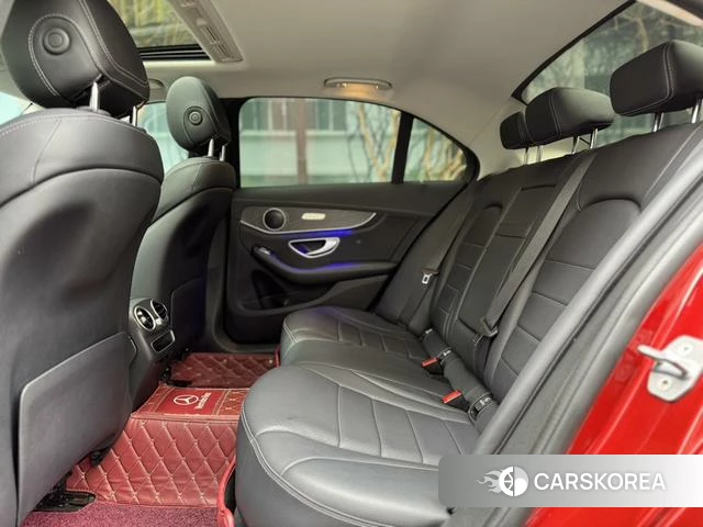 Mercedes-Benz Class C 2019 Красный из Китая, фото 2