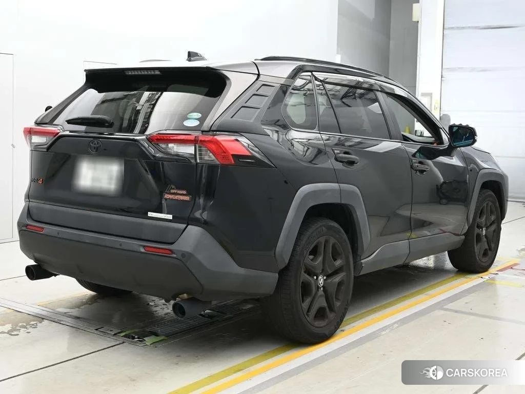 Toyota RAV4 2020 из Японии, фото 2