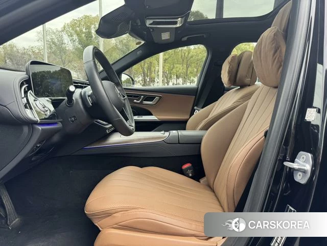 Mercedes-Benz E-class PHEV 2024 Черный из Китая, фото 6