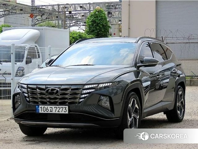 Hyundai Tucson (NX4) 2023 Серебристо-серый из Кореи, фото 2