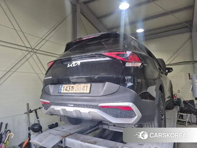 Kia Sportage 5th Generation 2022 Черный из Кореи, фото 2