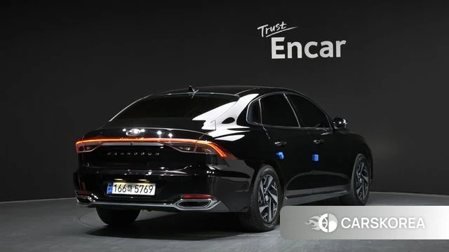 Hyundai The New Grandeur IG Hybrid id 4282391 из Кореи 12