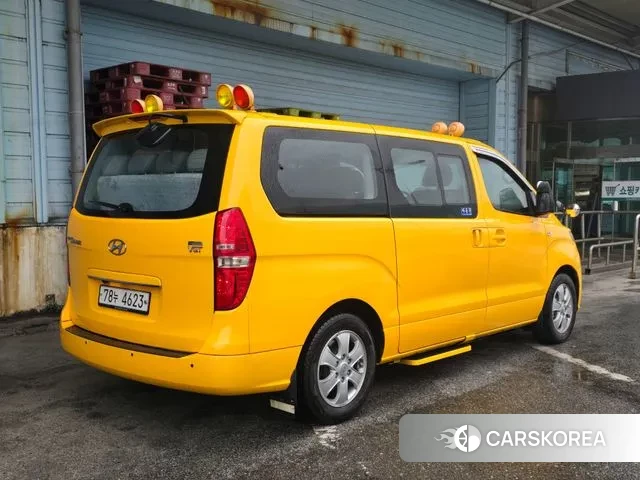Hyundai The New Grand Starex id 3677595 из Кореи 12
