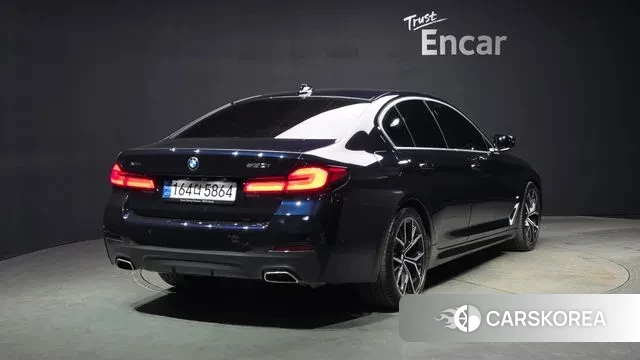 BMW 5 Series (G30) id 3518113 из Кореи 12