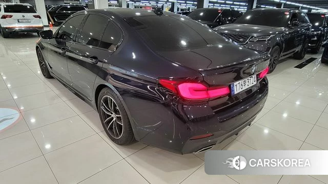BMW 5 Series (G60) id 4249031 из Кореи 12