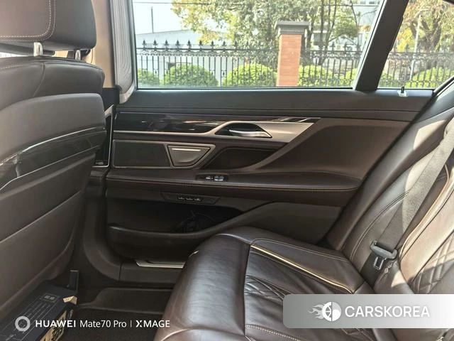 BMW 7 series 2022 Черный из Китая, фото 5