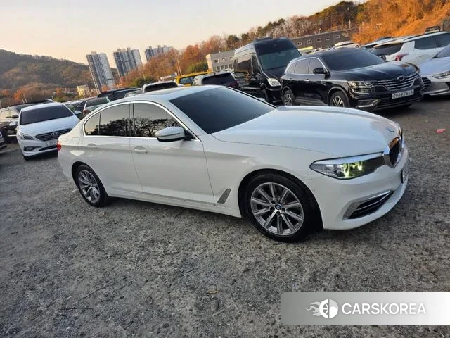 BMW 5 Series (G30) id 3444708 из Кореи 11