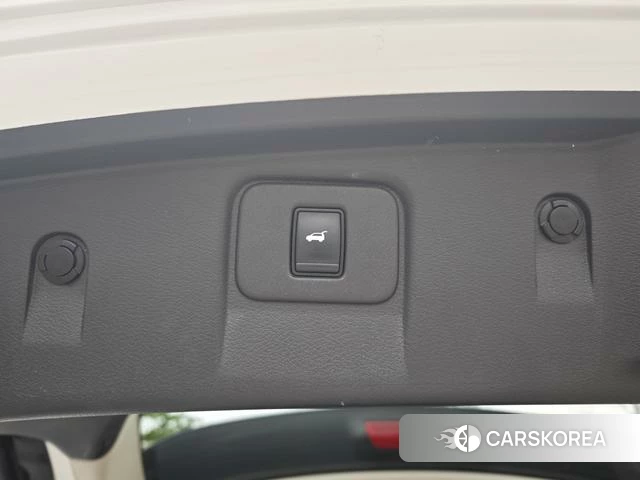 Nissan Loulan id 4290845 из Китая 11