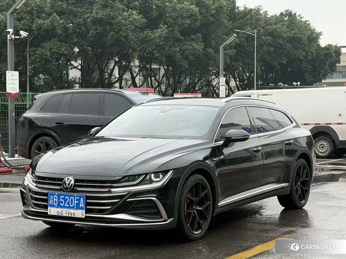 Volkswagen CC 2020 Черный из Китая, фото 2