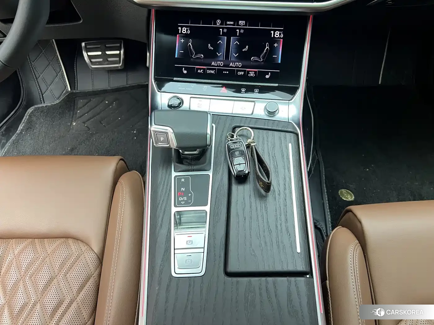 Audi A6L id 4539420 из Китая 12
