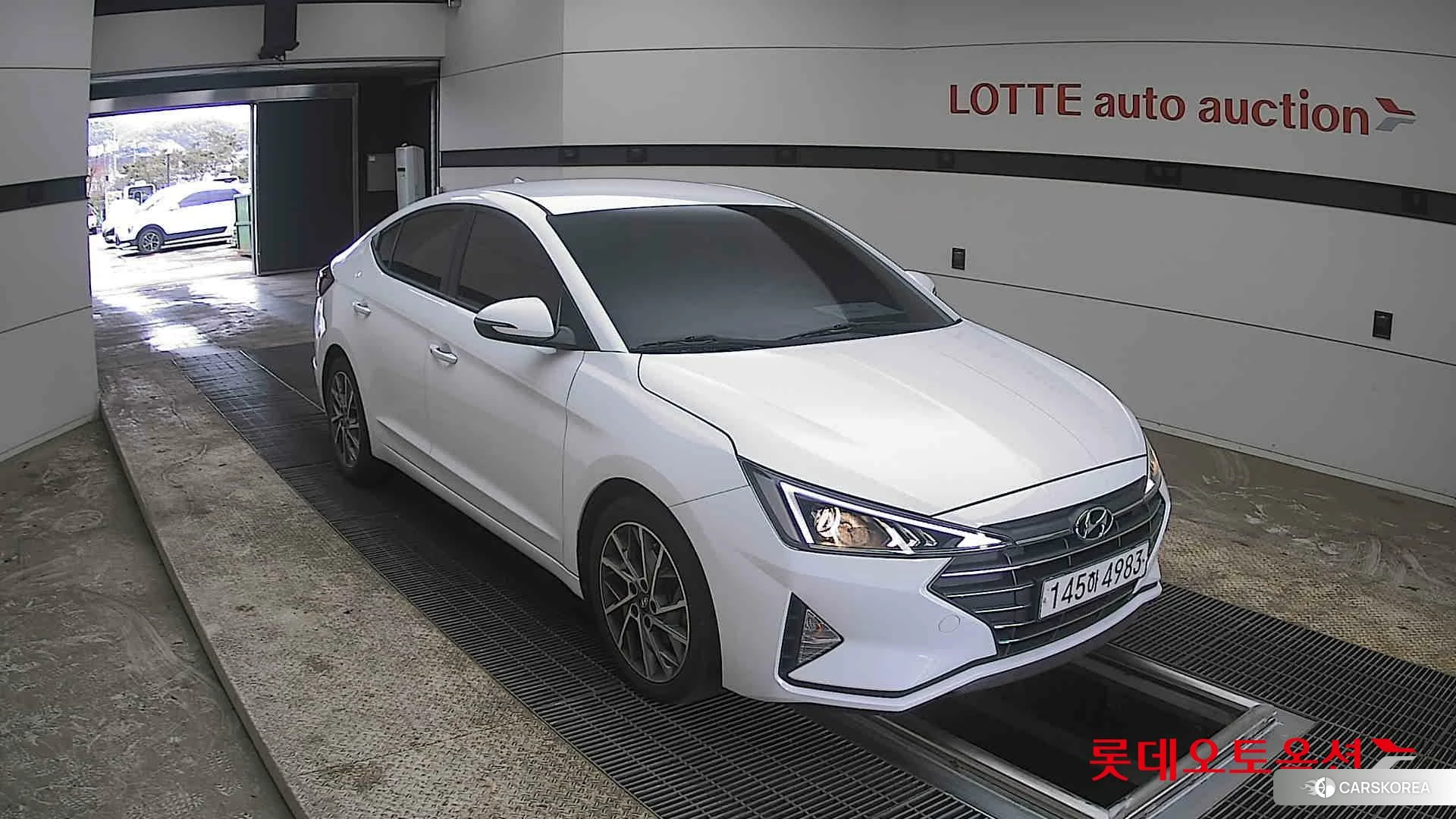 Hyundai Avante id 3869279 из Кореи 12
