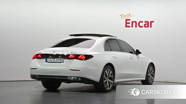 Mercedes-Benz E-Class W214 id 4853947 из Кореи 12