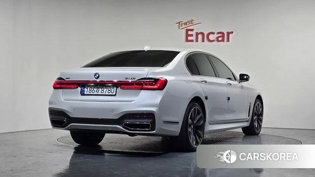 BMW 7 Series (G11) id 4187903 из Кореи 12