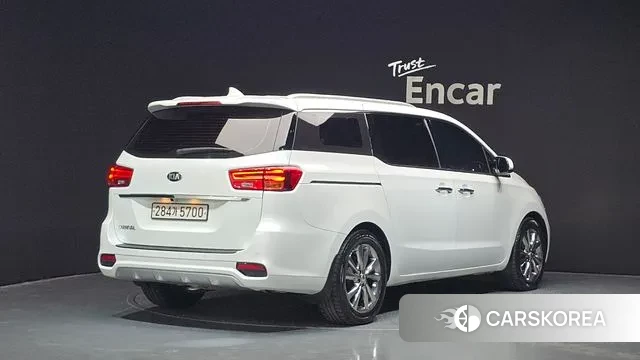 Kia The New Carnival id 3608097 из Кореи 12