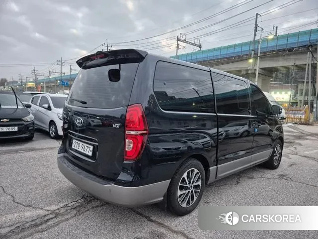 Hyundai The New Grand Starex id 3656552 из Кореи 12