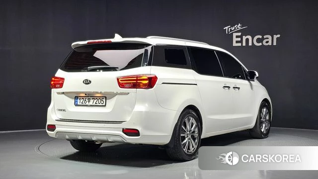 Kia The New Carnival id 4907489 из Кореи 12
