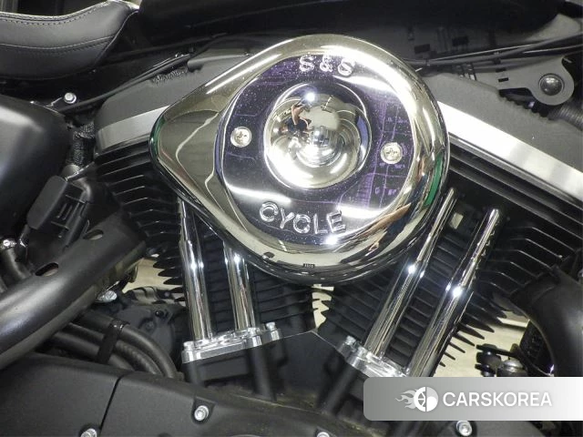 Engine photo