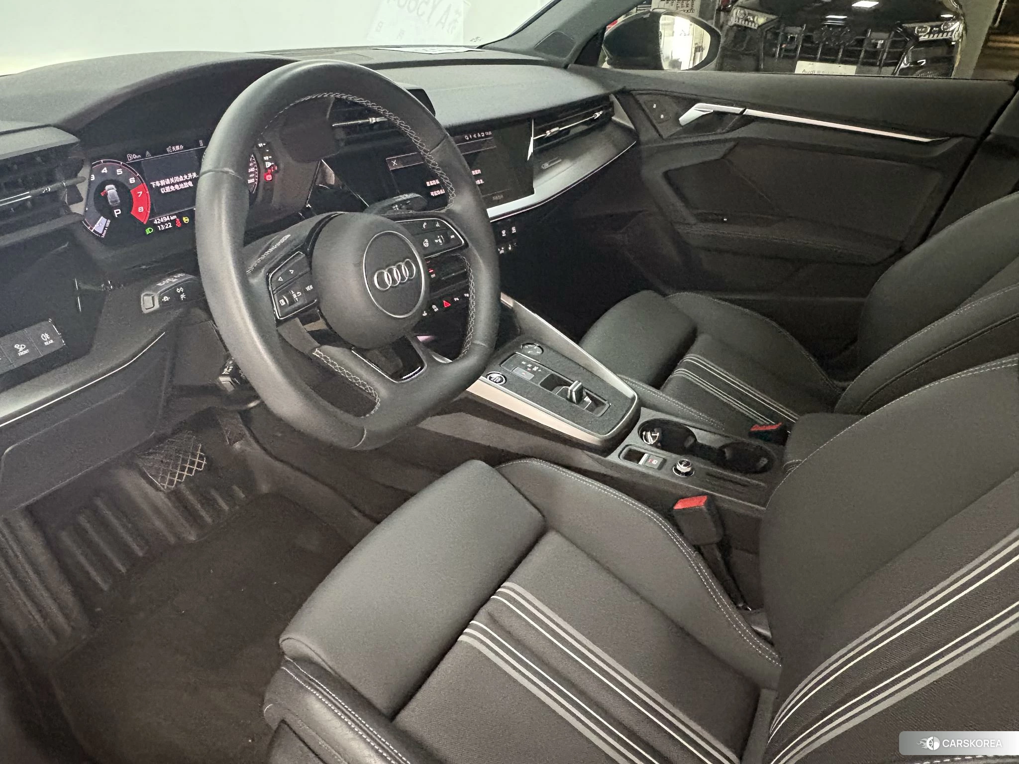 Audi A3 2023 Зеленый из Китая, фото 2