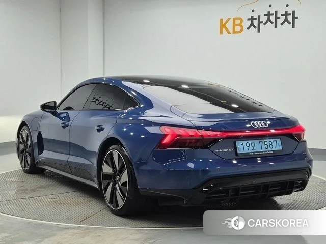 Audi e-Tron GT id 4624077 из Кореи 10