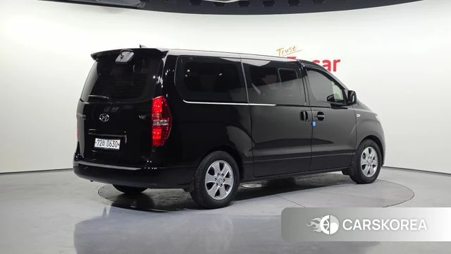 Hyundai The New Grand Starex id 3861742 из Кореи 12