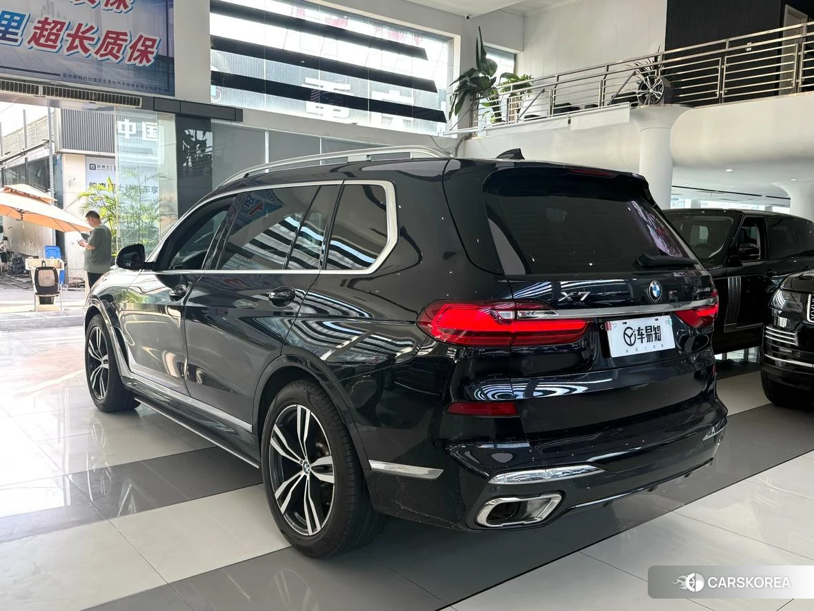 BMW X7 id 4473683 из Китая 12