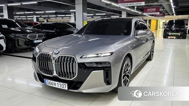 BMW 7 Series (G70) id 4254934 из Кореи 12