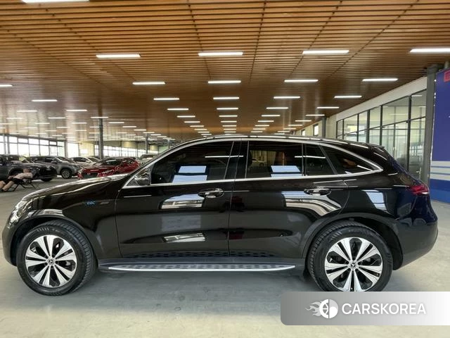Mercedes-Benz EQC 2021 Черный из Китая, фото 2
