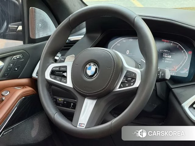 BMW X7 id 4274698 из Китая 12