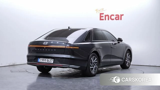 Hyundai Grandeur Hybrid (GN7) id 4432696 из Кореи 12